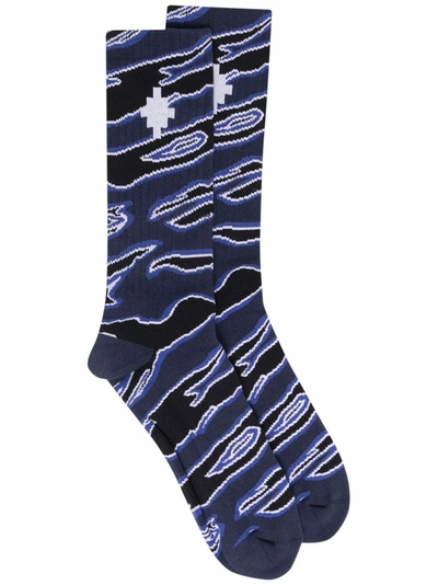 Shop Marcelo Burlon County Of Milan Cross Camouflage-print Socks In Blue