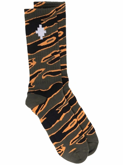 Shop Marcelo Burlon County Of Milan Cross Camouflage-print Socks In Orange