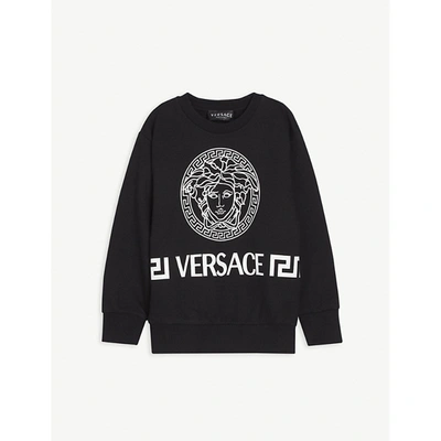 Shop Versace Greek Logo-print Cotton Sweatshirt 4-14 Years In Black/whtie
