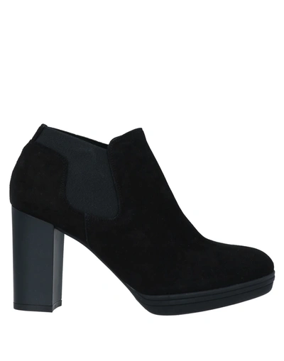 Shop Gaia Bardelli Ankle Boots In Black