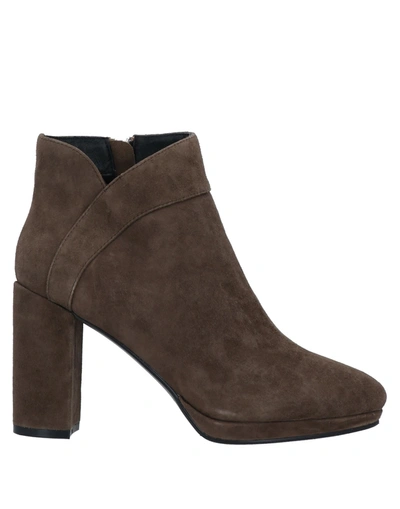 Shop Cafènoir Woman Ankle Boots Dove Grey Size 6 Soft Leather In Khaki
