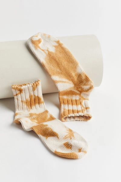 Shop Urban Outfitters Chunky Tie-dye Quarter Sock In Neutral