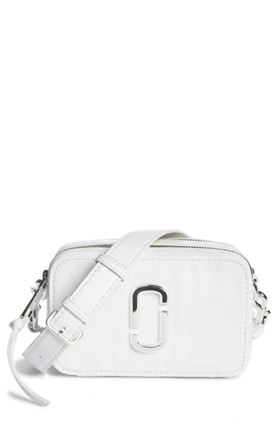Shop Marc Jacobs The Softshot 21 Leather Crossbody Bag In White