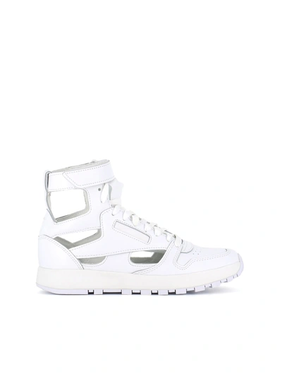 Shop Maison Margiela Sneaker Tabi In White