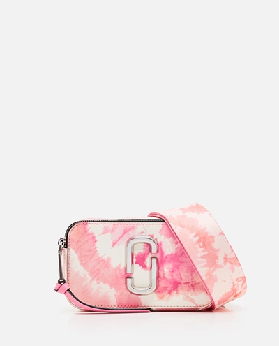 Shop Marc Jacobs Snapshot Tie Dye Patent Saffiano Leather Shoulder Bag In Pink