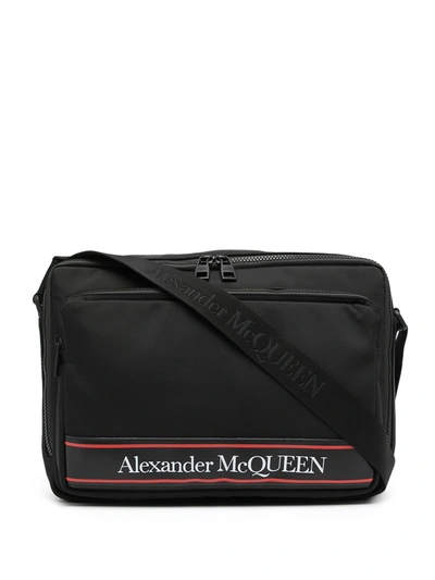 Shop Alexander Mcqueen Logo-print Shoulder Bag In Schwarz