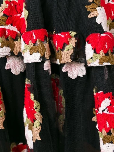 花卉刺绣薄纱半身裙