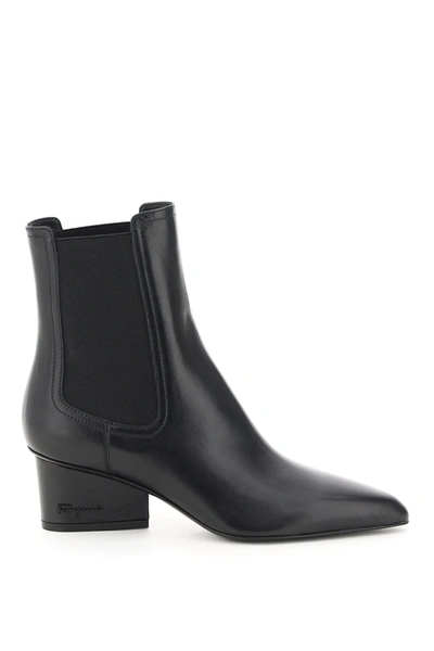 Shop Ferragamo Salvatore  Chelsea Boots In Black