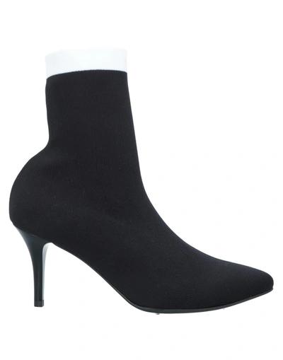 Shop Vicolo Woman Ankle Boots Black Size 6 Textile Fibers