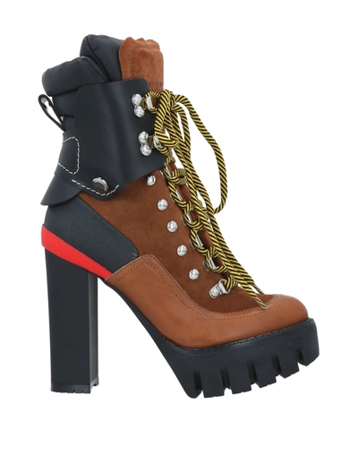 Dsquared2 Mountain Ski High-heeled Boots In Brown | ModeSens