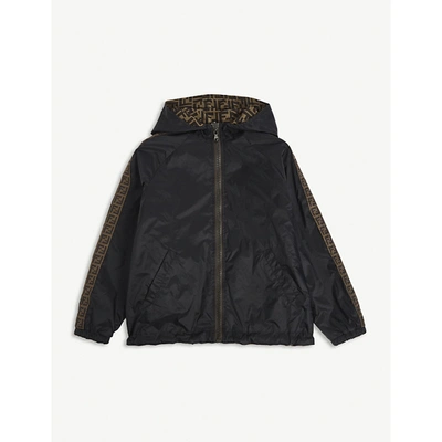 Shop Fendi Logo-print Reversible Nylon Windbreaker Jacket 8-14 Years In Black / Beige