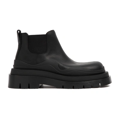 Bottega Veneta The Tire Ankle Boots In Black