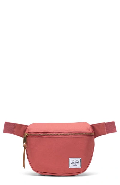 Shop Herschel Supply Co Fifteen Belt Bag In Dusty Cedar