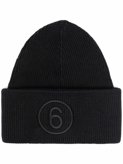 Shop Mm6 Maison Margiela Logo-embroidered Knitted Beanie In Black