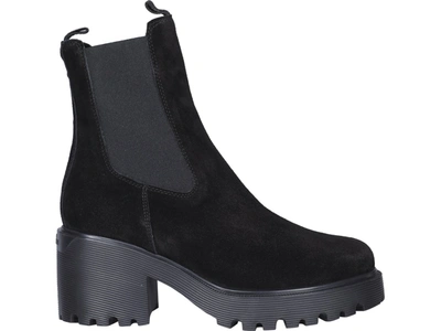 Shop Hogan H584 Chelsea Boots In Black