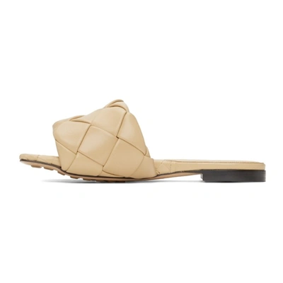 Shop Bottega Veneta Beige Intrecciato Lido Sandals In 2624 Cane