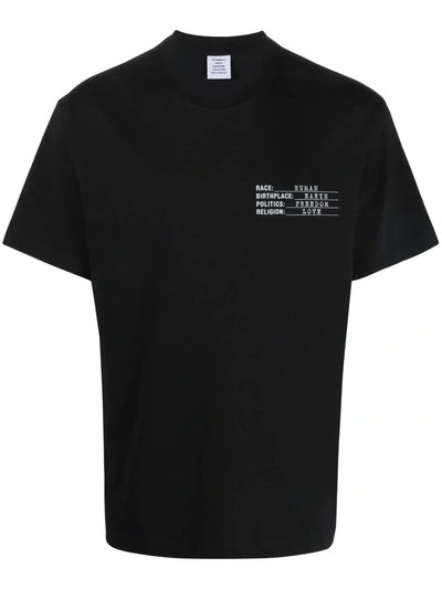 Shop Vetements Slogan-print Short-sleeve T-shirt In 黑色