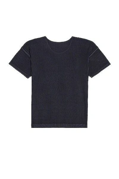 Issey Miyake Black Basics T-shirt In Navy