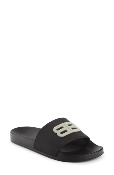 Shop Balenciaga Bb Logo Slide Sandal In Black/ White