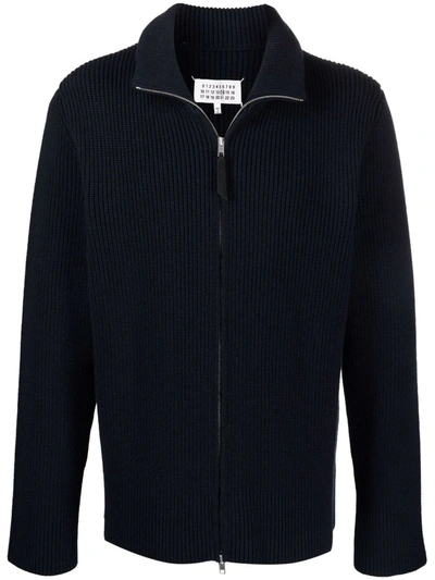 Shop Maison Margiela Ribbed-knit Zip-front Cardigan In 蓝色
