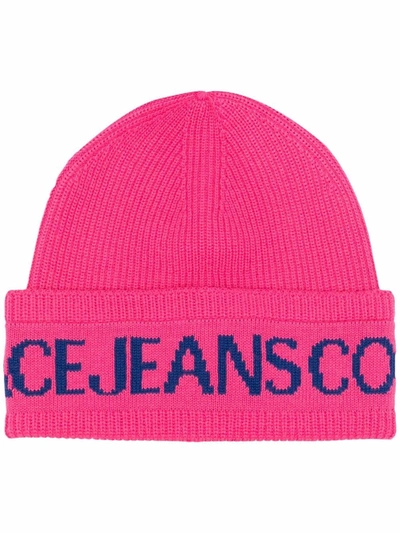 Shop Versace Jeans Couture Logo-print Knitted Beanie In Rosa