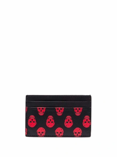 Shop Alexander Mcqueen Skull Leather Card Holder In Black