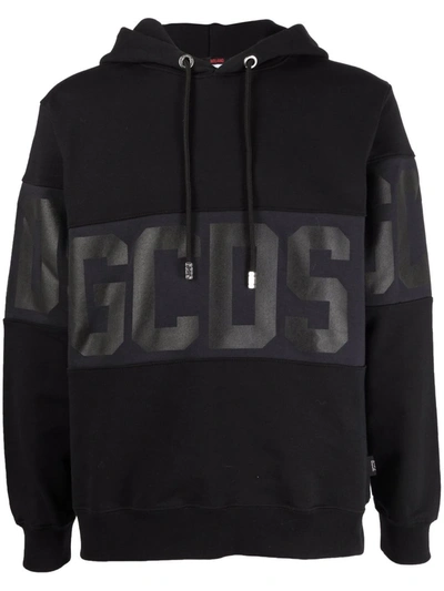 Shop Gcds Logo-print Hoodie In Black