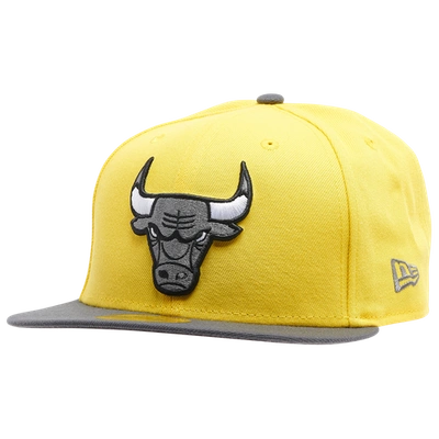 New Era Chicago Bulls NBA Black & Yellow 9FIFTY Snapback Hat in Black/Yellow/Yellow