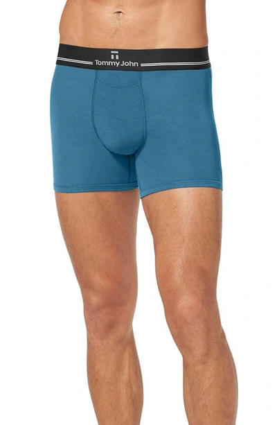 Shop Tommy John Second Skin Apollo 4-inch Trunks In Blue Coral