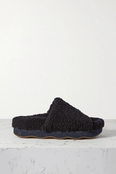 Shop Chloé Wavy Shearing And Leather Slides In Black