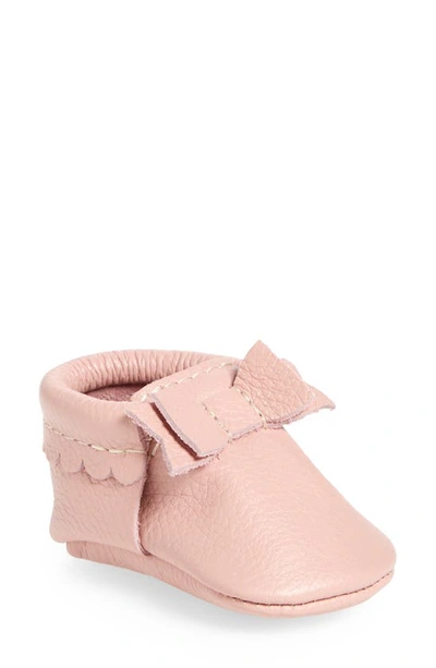 Shop Freshly Picked Classic Bow Moccasin In Blush