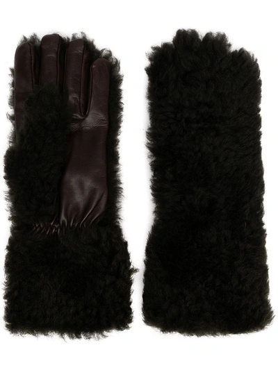 Shop Bottega Veneta Textured Panelled Gloves In Grau