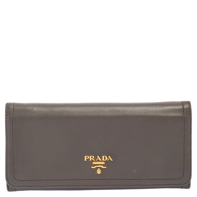 Pre-owned Prada Taupe Leather Flap Continental Wallet In Grey