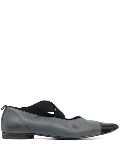 Shop Uma Wang Dip-toe Cross-strap Ballerinas In Grey