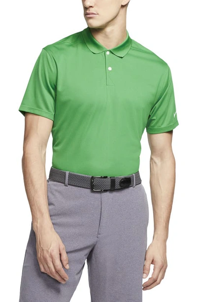 Shop Nike Golf Victory Dri-fit Short Sleeve Polo In Classic Green/ White