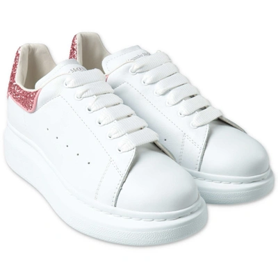 Shop Alexander Mcqueen Sneakers Bianche In Pelle Con Lacci In Bianco