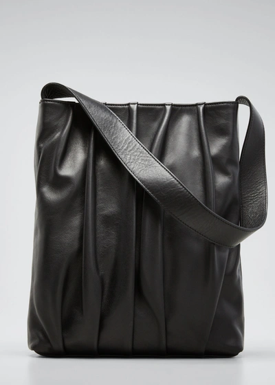 Vague Pleated Leather Tote Bag In Black