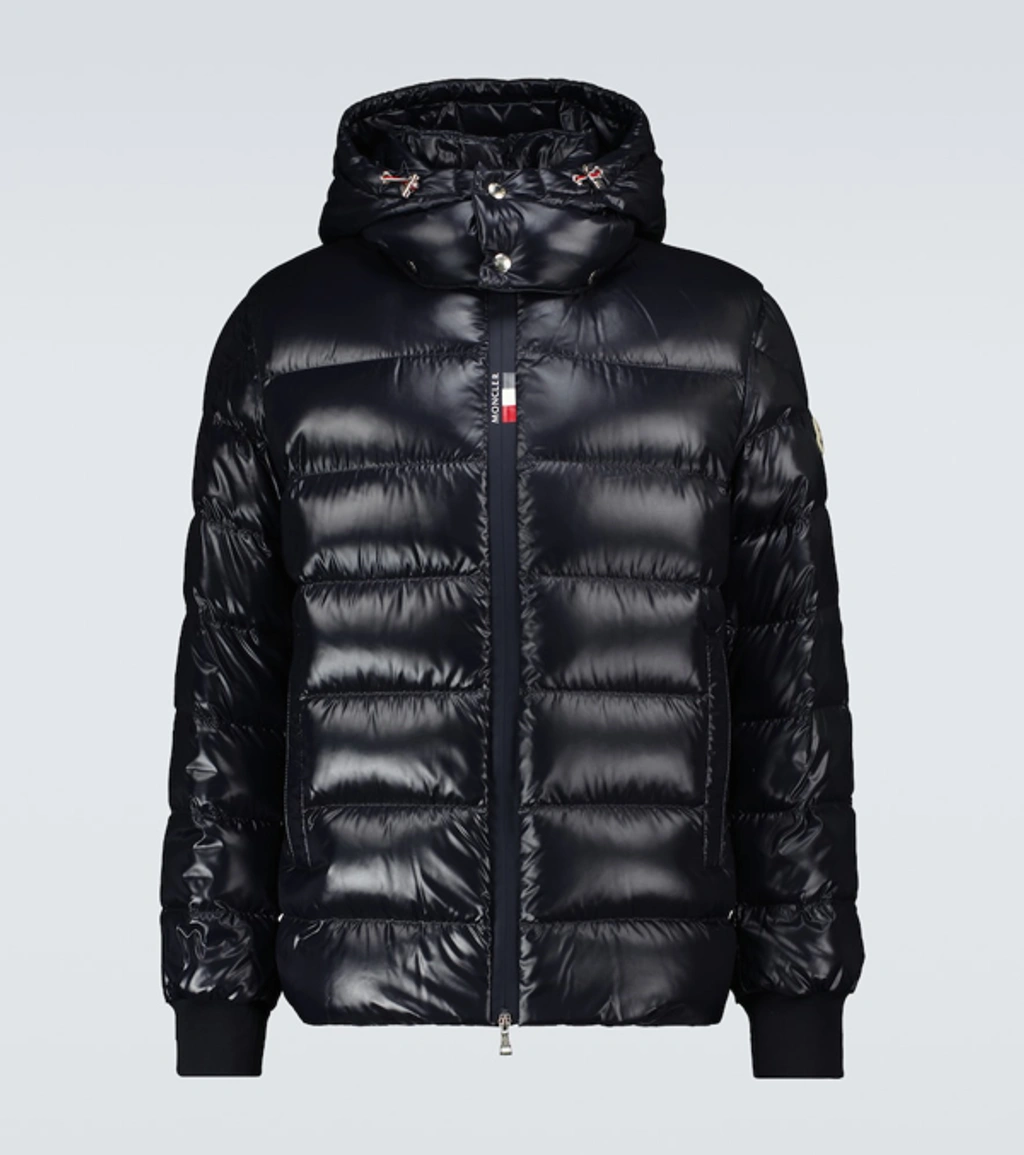 美品！MONCLER ネイビー フード付きジャケット MONCLER ネイビー ダウンジャケット フード付き