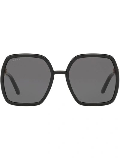 Shop Gucci Horsebit-embellished Oversized Sunglasses In Schwarz