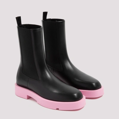 Givenchy Squared Flat Leather Chelsea Ankle Boots In Black