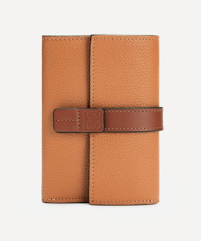 Shop Loewe Small Vertical Leather Wallet In Light Caramel