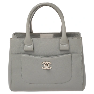 GRAY LEATHER SMALL NEO EXECUTIVE SHOPPER TOTE BAG - styleforless