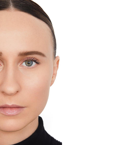 Nars Sheer Glow Foundation In Fiji