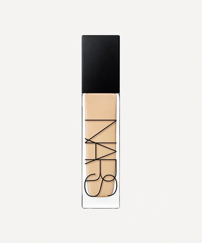 Shop Nars Natural Radiant Longwear Foundation 30ml In Deauville