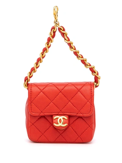 Pre-owned Chanel 1985-1993 Mini Diamond-quilted Flap Pouch In Red