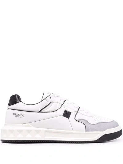 Shop Valentino One Stud Xl Leather Sneakers In Weiss
