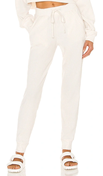 Alo Yoga Muse Ribbed High Waist Sweatpants In Ivory