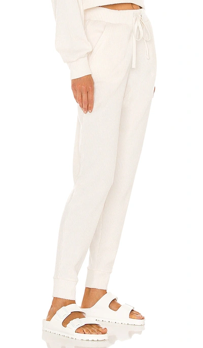 Alo Yoga Muse Ribbed High Waist Sweatpants In Ivory