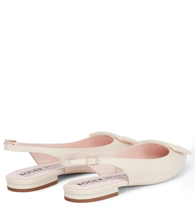 Roger Vivier Gommettine Leather Slingback Point-toe Flats In White