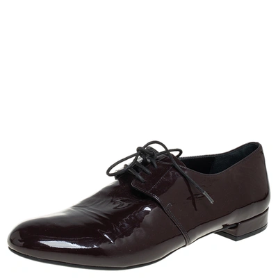 Pre-owned Prada Burgundy Patent Leather Oxfords Size 38.5